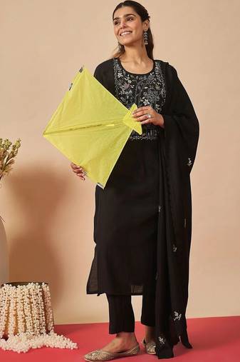 Women Ethnic Motifs Embroidered Regular Thread Work Kurta with Trousers & With Dupatta