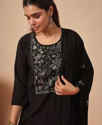 Women Ethnic Motifs Embroidered Regular Thread Work Kurta with Trousers & With Dupatta 2
