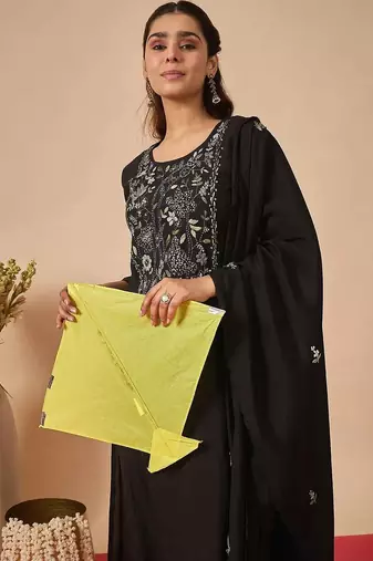 Women Ethnic Motifs Embroidered Regular Thread Work Kurta with Trousers & With Dupatta