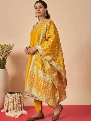 Women Ethnic Motifs Regular Thread Work Kurta with Trousers & With Dupatta 6