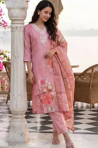 Women Floral Printed Regular Thread Work Linen Kurta with Trousers & With Dupatta