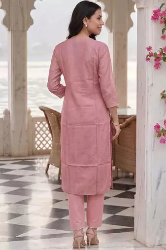 Women Floral Printed Regular Thread Work Linen Kurta with Trousers & With Dupatta