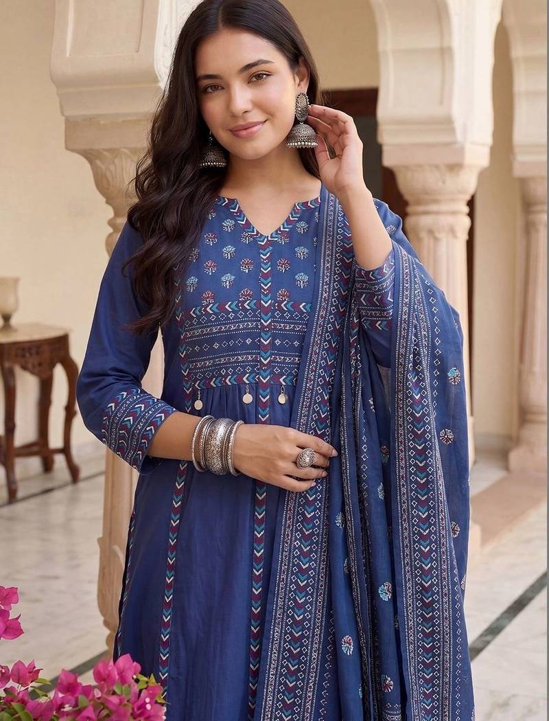 Women Ethnic Motifs Printed Regular Pure Cotton Kurta with Trousers & With Dupatta
