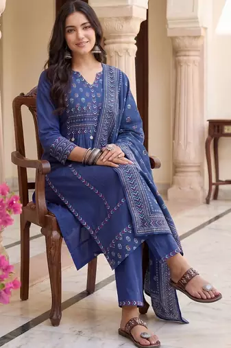 Women Ethnic Motifs Printed Regular Pure Cotton Kurta with Trousers & With Dupatta