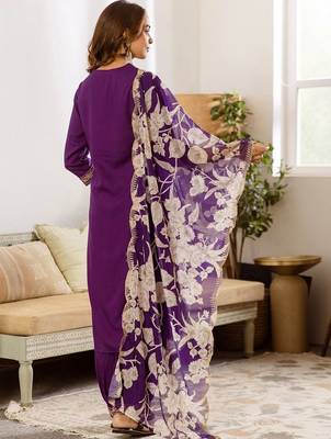 Women Ethnic Motifs Embroidered Regular Thread Work Kurta with Patiala & With Dupatta 7