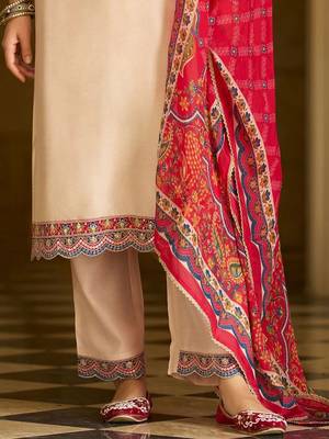 Women Ethnic Motifs Embroidered Regular Thread Work Kurta with Trousers & With Dupatta 5