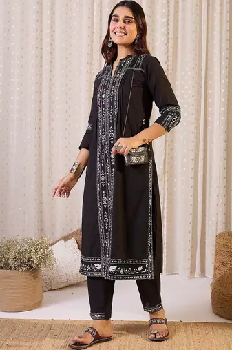 Women Ethnic Motifs Embroidered Regular Thread Work Pure Cotton Kurta with Trousers