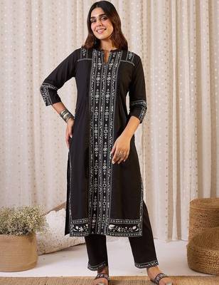 Women Ethnic Motifs Embroidered Regular Thread Work Pure Cotton Kurta with Trousers 6
