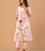 Women Floral Embroidered Regular Thread Work Kurta with Trousers