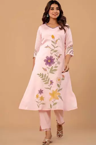 Women Floral Embroidered Regular Thread Work Kurta with Trousers