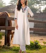 Women Ethnic Motifs Regular Thread Work Pure Cotton Kurta with Trousers