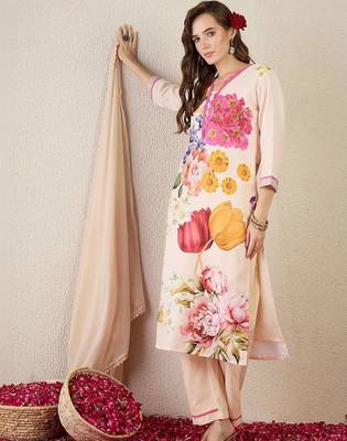 Women Floral Printed Regular Linen Kurta with Trousers & With Dupatta 1