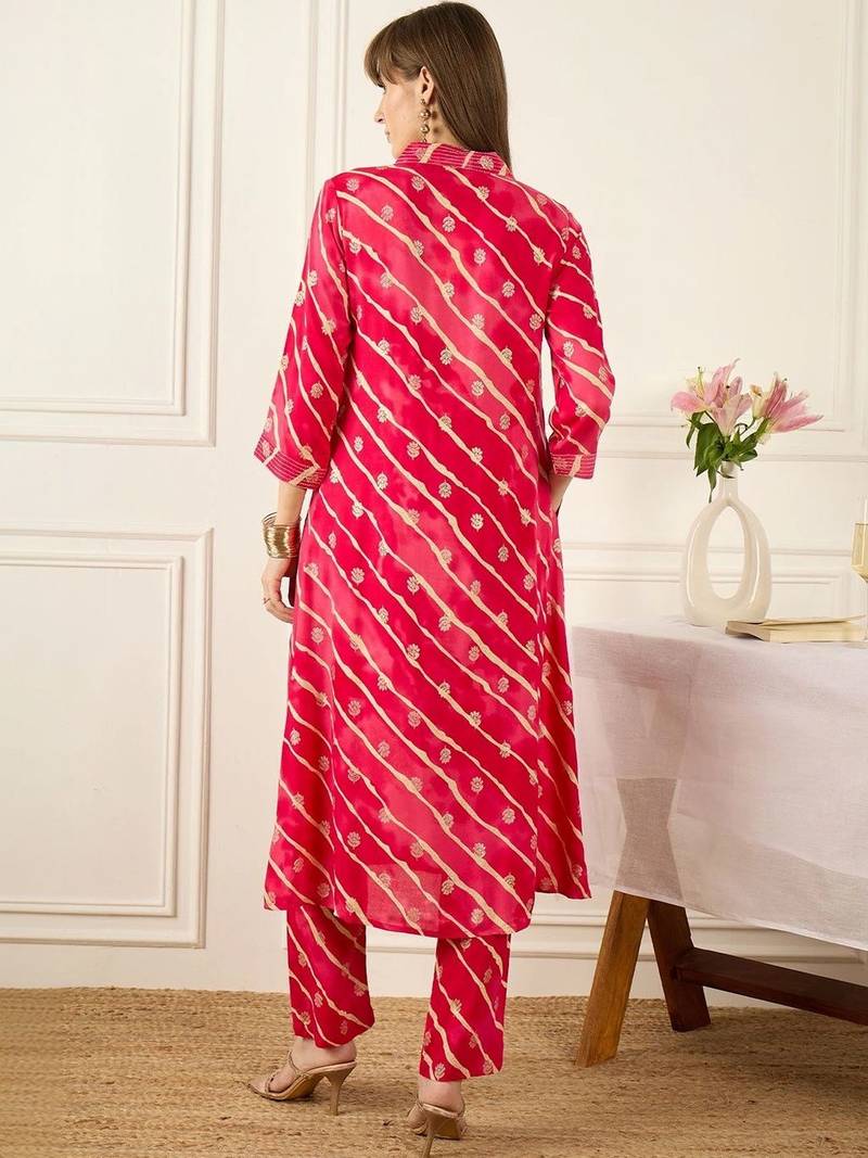 Women Leheriya Printed Regular Kurta with Trousers