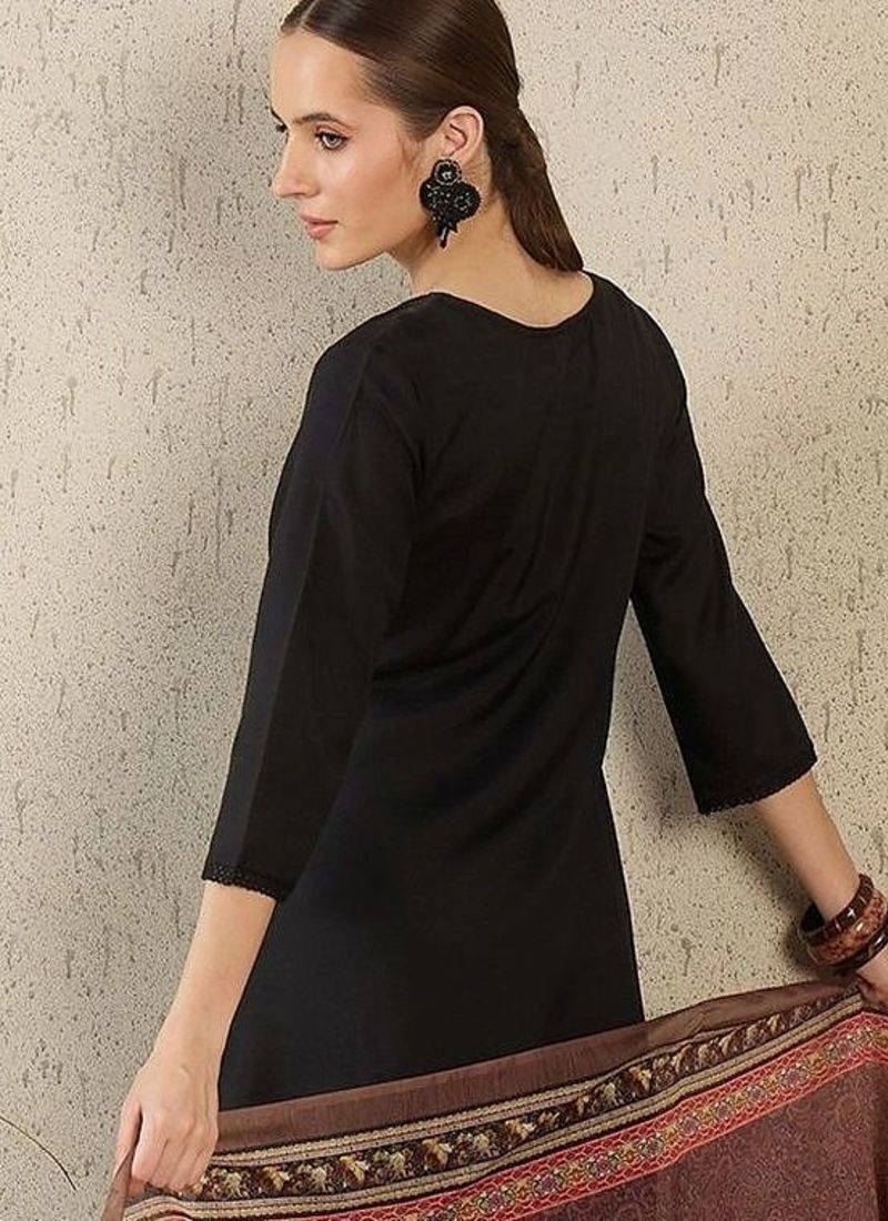 Women Ethnic Motifs Regular Kurta with Trousers & With Dupatta