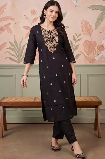 Women Ethnic Motifs Embroidered Regular Thread Work Kurta with Trousers