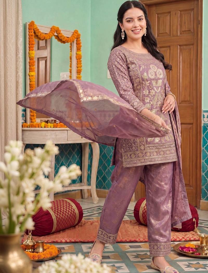 Women Ethnic Motifs Regular Kurta with Trousers & With Dupatta