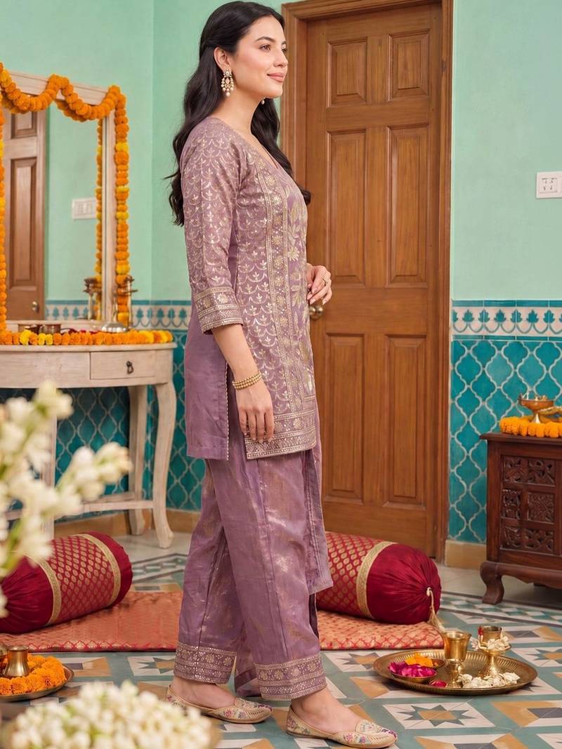 Women Ethnic Motifs Regular Kurta with Trousers & With Dupatta