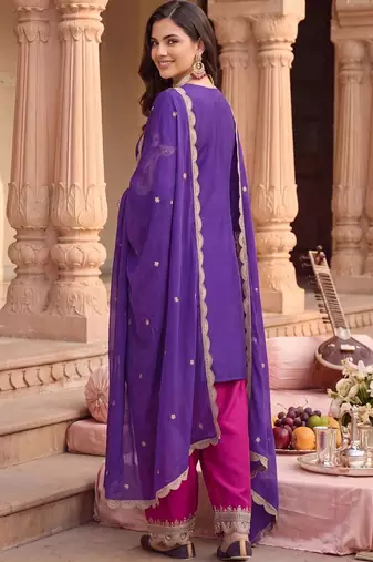 Women Ethnic Motifs Embroidered Regular Kurta with Patiala & With Dupatta
