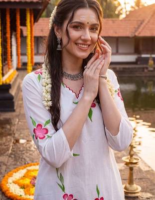 Women Floral Printed Regular Pure Cotton Kurta with Trousers & With Dupatta 2