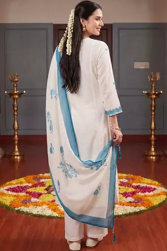 Women Floral Embroidered Regular Thread Work Kurta with Palazzos & With Dupatta