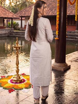 Women Ethnic Motifs Embroidered Regular Thread Work Pure Cotton Kurta with Trousers & With Dupatta 5