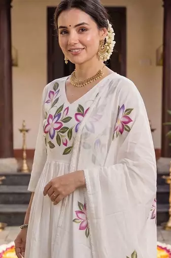 Women Floral Printed Empire Pure Cotton Kurta with Trousers & With Dupatta