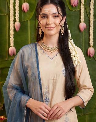 Women Ethnic Motifs Embroidered Regular Thread Work Kurta with Trousers & With Dupatta 2