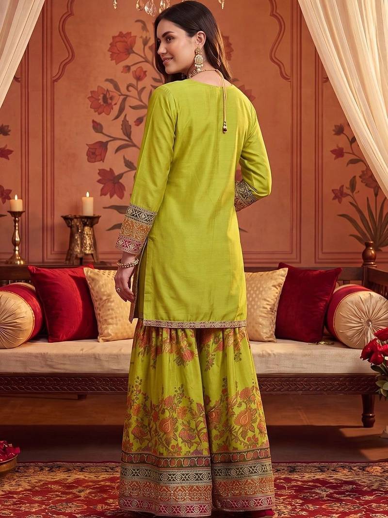 Women Ethnic Motifs Embroidered Regular Thread Work Kurta with Sharara & With Dupatta