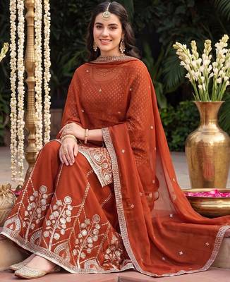 Women Ethnic Motifs Printed Regular Kurta with Sharara & With Dupatta 5