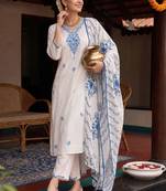 Women Floral Embroidered Regular Thread Work Pure Cotton Kurta with Trousers & With Dupatta