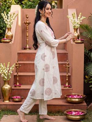 Women Ethnic Motifs Printed Empire Mirror Work Pure Cotton Kurta with Trousers 3