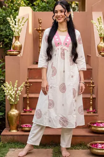 Women Ethnic Motifs Printed Empire Mirror Work Pure Cotton Kurta with Trousers