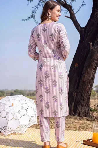 Women Printed Regular Pure Cotton Kurta with Trousers