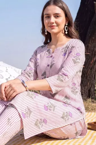 Women Printed Regular Pure Cotton Kurta with Trousers