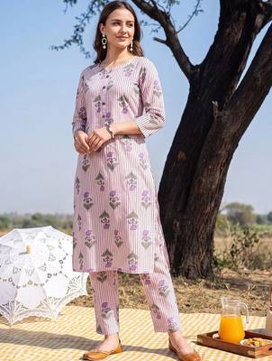 Women Printed Regular Pure Cotton Kurta with Trousers 6