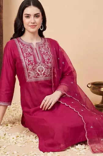 Women Ethnic Motifs Embroidered Regular Thread Work Liva Kurta with Trousers & With Dupatta