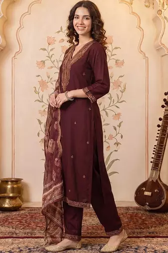 Women Ethnic Motifs Embroidered Regular Thread Work Kurta with Trousers & With Dupatta