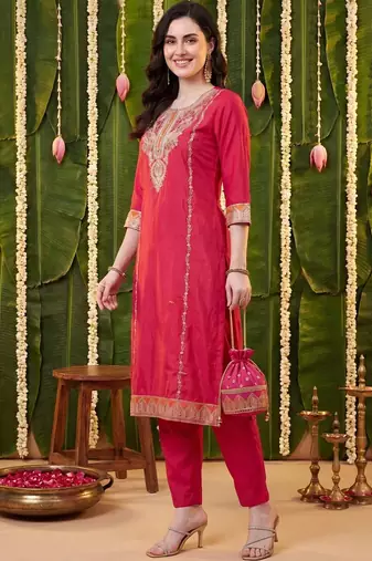 Women Ethnic Motifs Embroidered Regular Thread Work Kurta with Trousers & With Dupatta