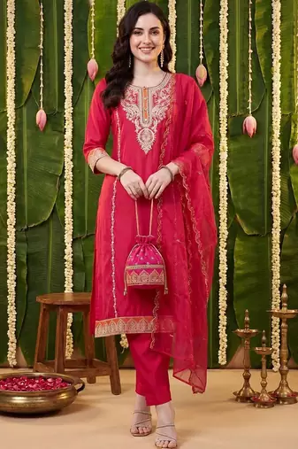 Women Ethnic Motifs Embroidered Regular Thread Work Kurta with Trousers & With Dupatta