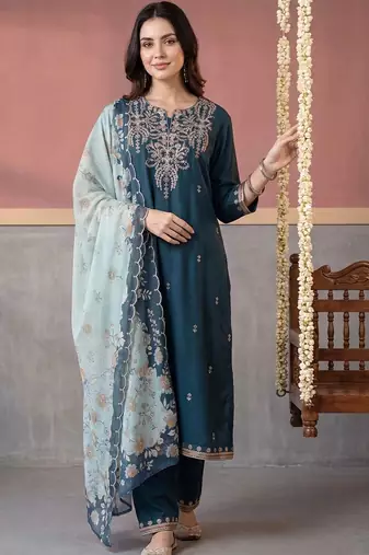 Women Ethnic Motifs Embroidered Regular Thread Work Kurta with Trousers & With Dupatta