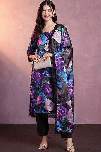 Women Floral Printed Regular Kurta with Trousers & With Dupatta
