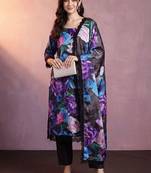 Women Floral Printed Regular Kurta with Trousers & With Dupatta