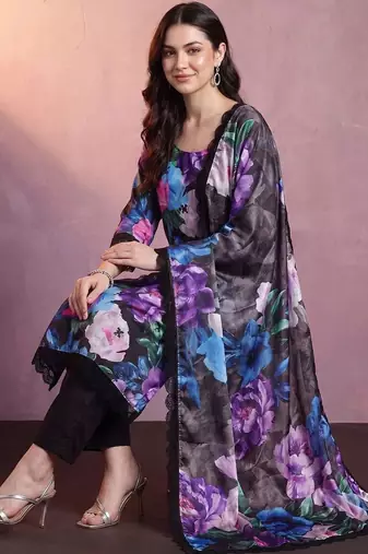 Women Floral Printed Regular Kurta with Trousers & With Dupatta