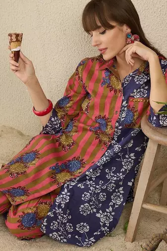 Women Floral Printed Regular Pure Cotton Kurta with Trousers