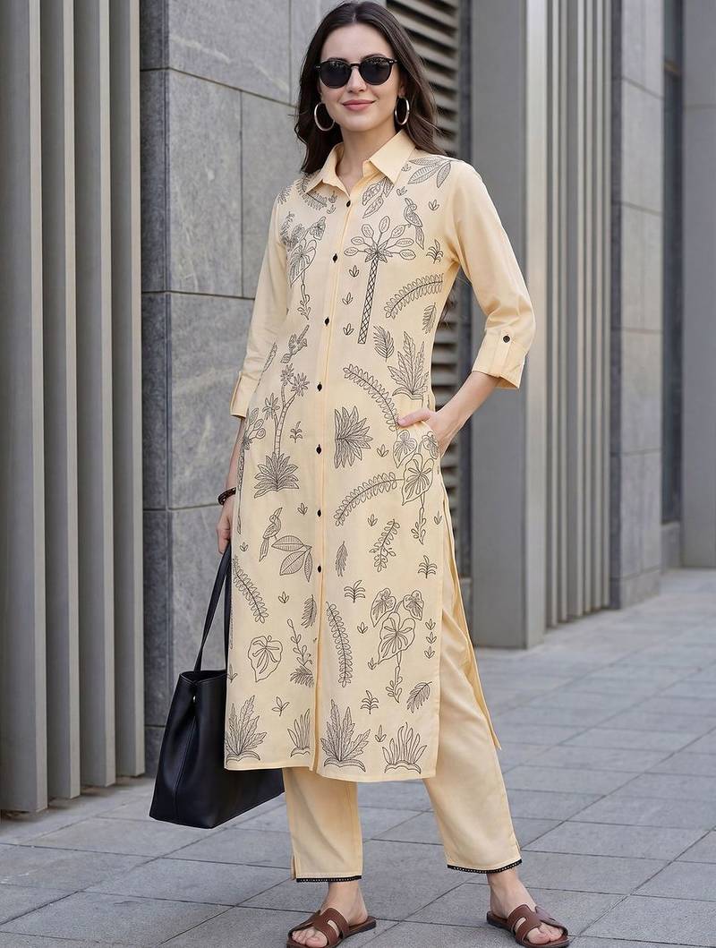 Women Floral Printed Regular Pure Cotton Kurta with Trousers