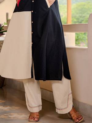Women Colourblocked Regular Thread Work Pure Cotton Kurta with Trousers 4