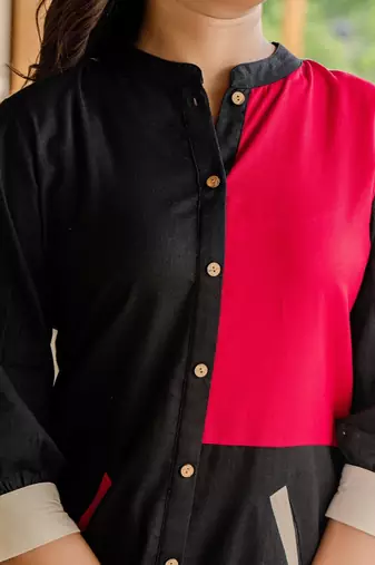 Women Colourblocked Regular Thread Work Pure Cotton Kurta with Trousers