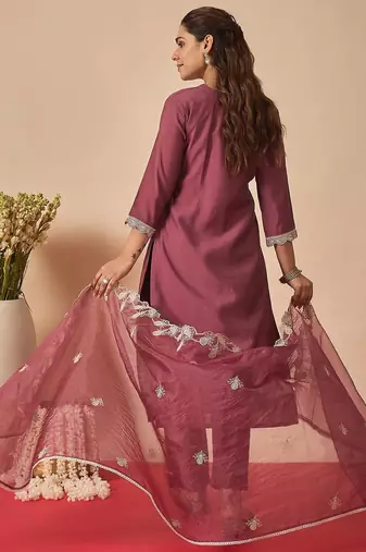 Women Ethnic Motifs Embroidered Regular Thread Work Kurta with Trousers & With Dupatta