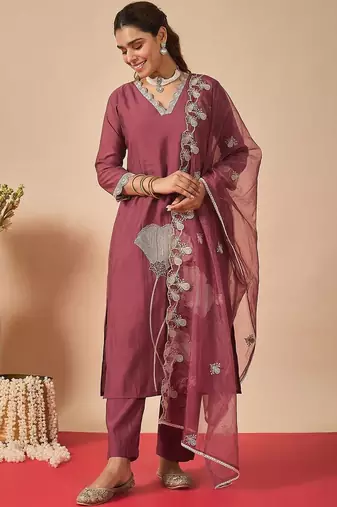 Women Ethnic Motifs Embroidered Regular Thread Work Kurta with Trousers & With Dupatta