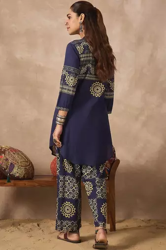 Women Ethnic Motifs Printed Regular Pure Cotton Kurta with Trousers